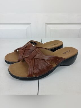 Clarks Sandals 8.5 Womens Woven Leather Wedge Slide SlipOn Coastal Summer Travel
